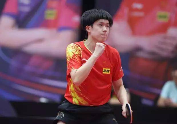 表现得尤为 表现得尤为