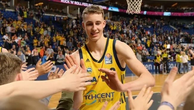 通常背后隐 通常背后隐